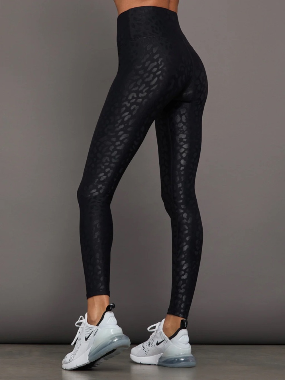 Carbon 38 leopard leggings